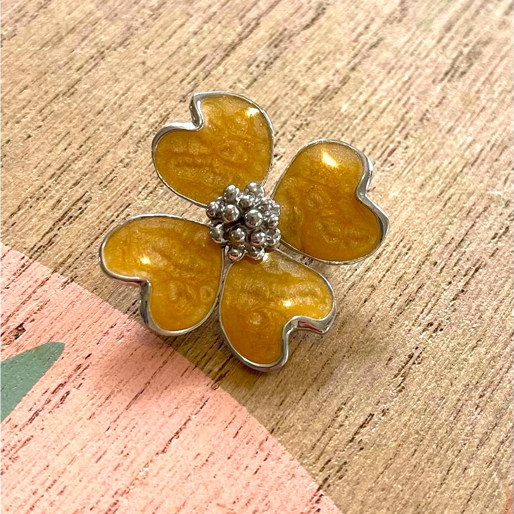Elegant Silver and Gold Flower Brooch